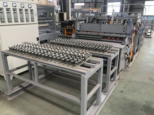 Automatisch Hoogte 1300mm Gi Draadnet die Machine voor Dierlijke Kooi maken