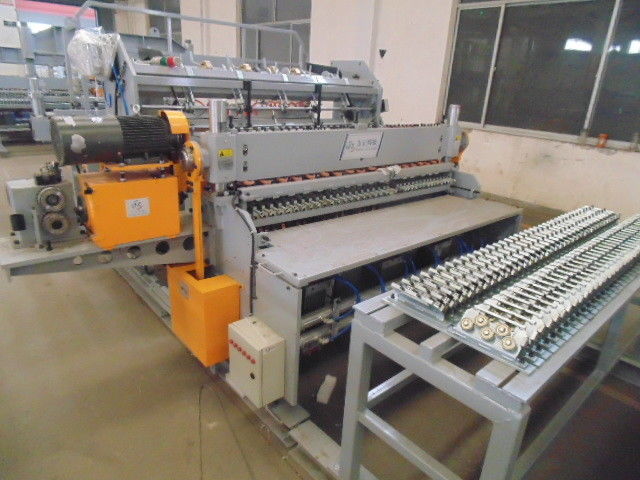 Automatisch 1.83.5mm Gi Draadnet die tot Machine maken Servomotor drijven